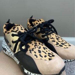 Steve Madden Sneakers